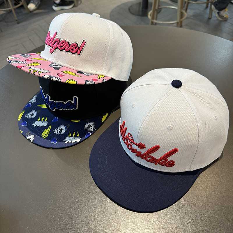 嘻哈帽子美式男女款春秋洋气棒球帽学生平沿帽夏季遮阳板帽显脸小