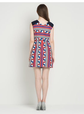 依恋旗下P家撤柜清仓PROW62506M夏季时尚修身显瘦拼色无袖连衣裙