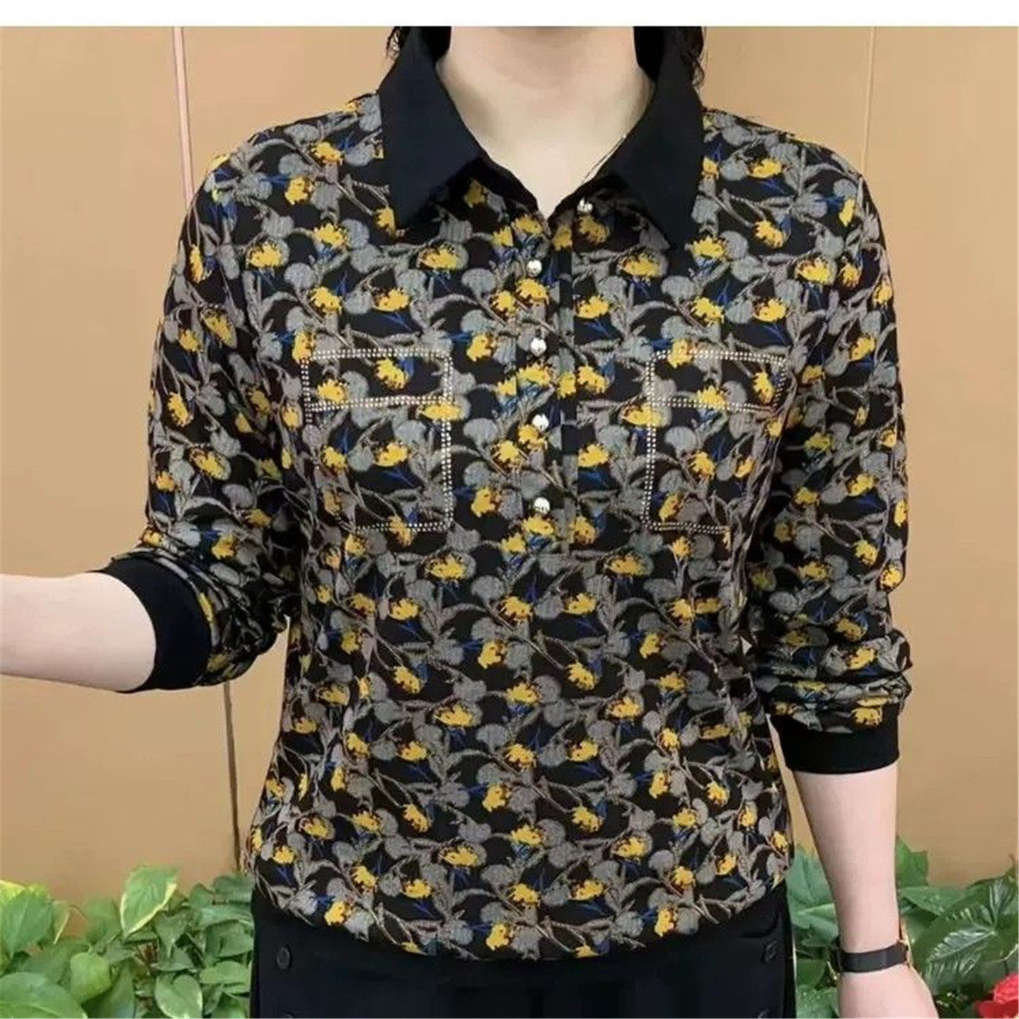 中老年妈妈装春秋季新款撞色翻领印花时尚衬衫女休闲宽松长袖上衣