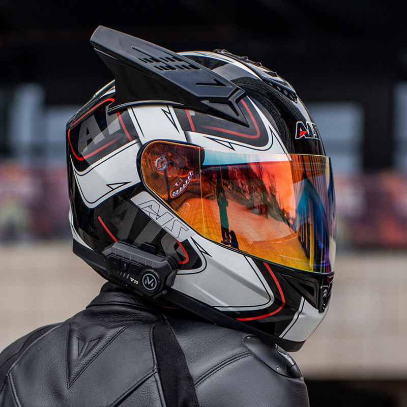 艾狮男女摩托车头盔四季夏季电动机车安全帽灰个性犄角全盔3c认证