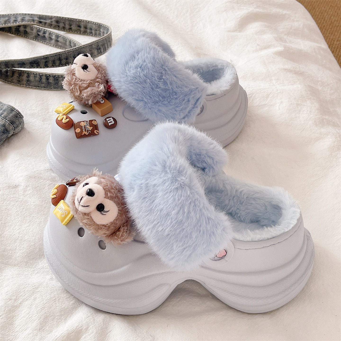 可爱小蛮腰厚底高跟洞洞鞋