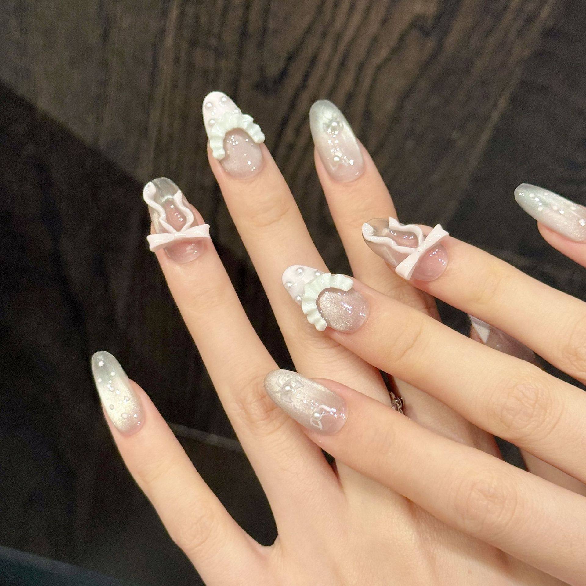 纯手工穿戴甲【柔粉蝶珠】粉金渐变蝴蝶结珍珠穿戴甲甜美元气温柔,彩妆/香水/美妆工具,穿戴甲/甲片,淘宝优惠券,粉丝福利购,淘宝优惠卷