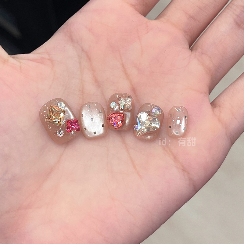 重工穿戴甲短款手工猫眼穿戴美甲2025新款高级感显白闪钻指甲贴片