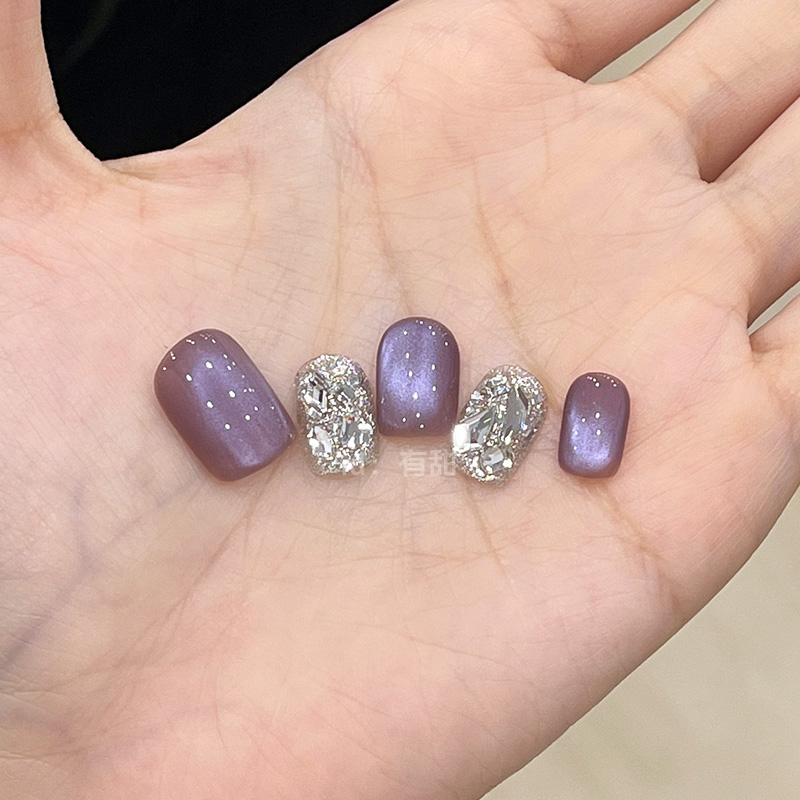 紫色猫眼穿戴甲短款春日轻奢穿戴式美甲纯手工定制豆豆款精致短甲