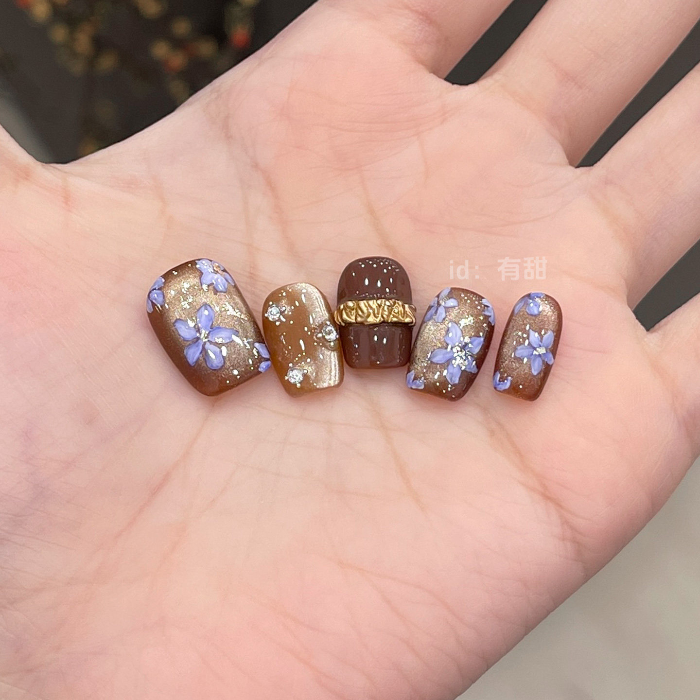 秋冬穿戴甲2025新款高级感琥珀穿戴美甲短款绝美手工猫眼指甲贴片,彩妆/香水/美妆工具,穿戴甲/甲片,淘宝优惠券,粉丝福利购,淘宝优惠卷