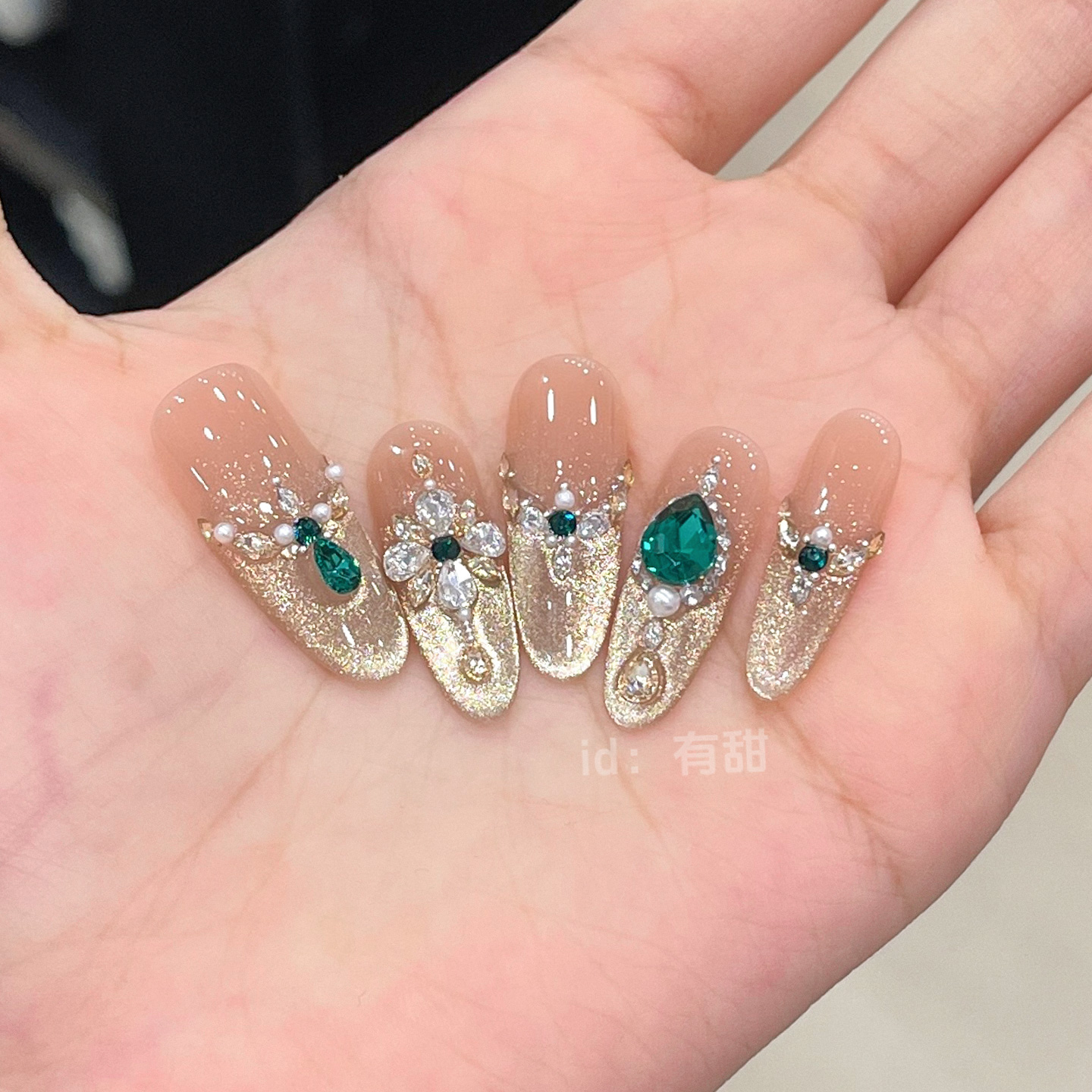 纯手工不掉钻秋冬显白绝美婚甲