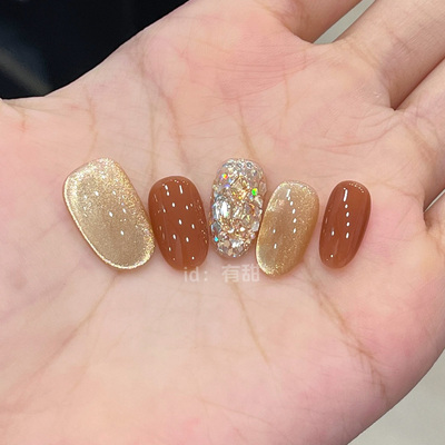 秋冬穿戴甲短款高质量绝美指甲贴片2025新款手工金色猫眼穿戴美甲