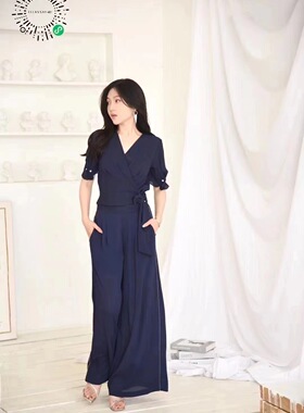 歌L思  21年全标   藏蓝色阔腿裤 EWE322K02400