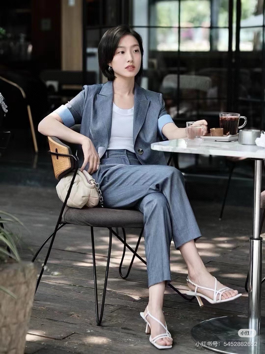 歌家女装 深海蓝小西装外套 EWE322T05500
