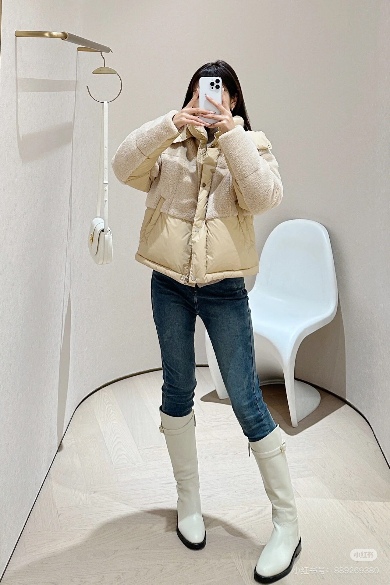 歌家女装  23年全标大货  羽绒服