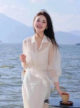 歌L思 24年全标大货  白色欧根纱 真两件套上衣 EWB351C005