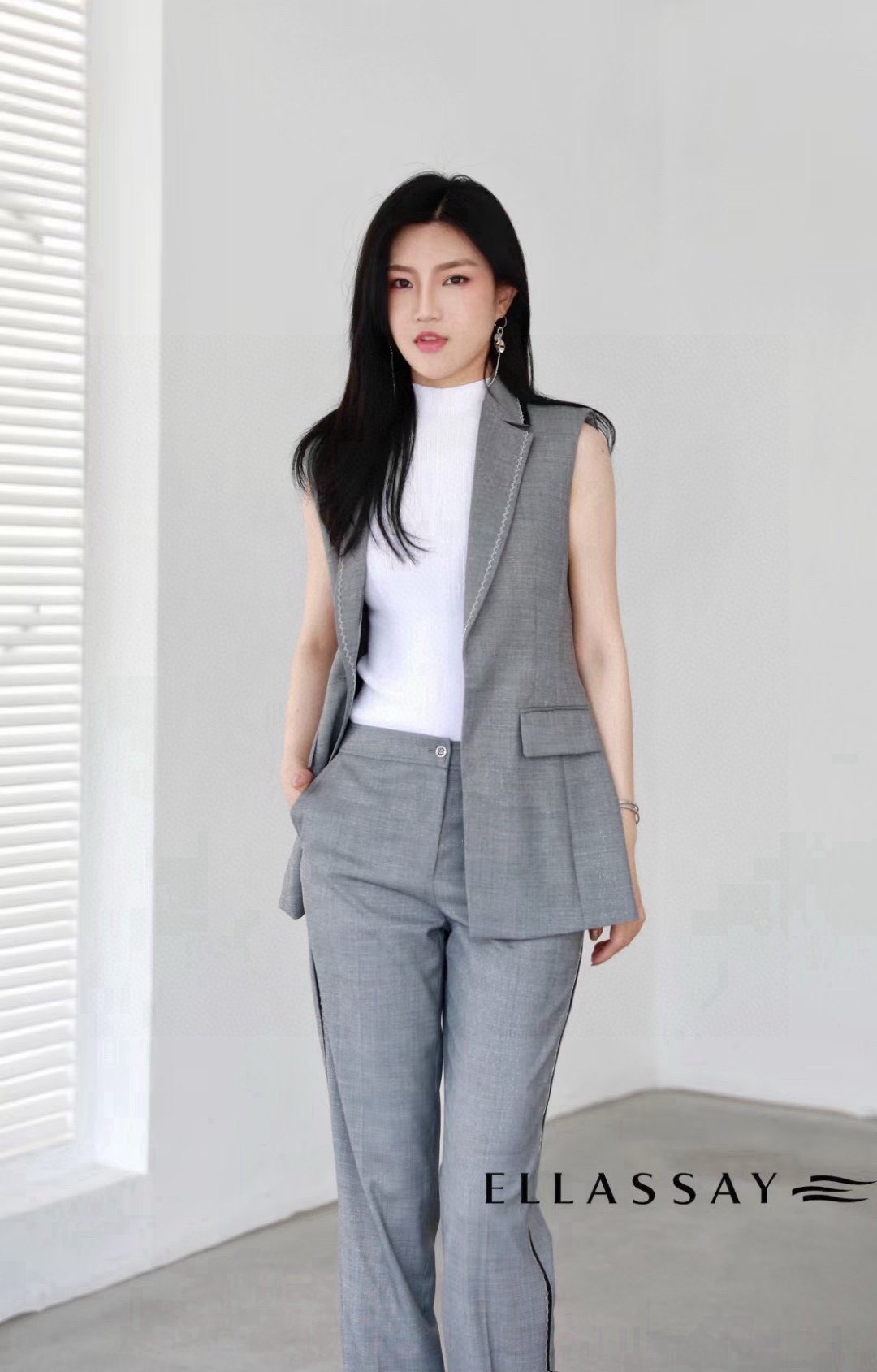 歌家女装   灰色西装裤 EWF321K02800