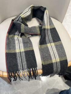 梵思诺  70.8%羊毛十29.2%羊绒围巾 手感柔软