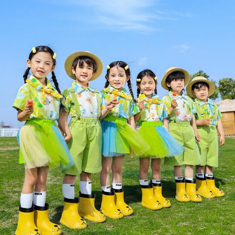 国庆儿童啦啦队演出服女童小清新纱裙男童港风短袖衬衫舞蹈表演服