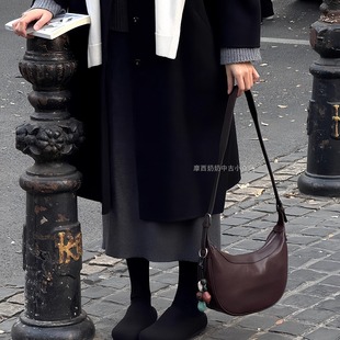 摩西奶奶 头层植鞣牛皮月牙hobo包单肩斜挎包真皮腋下包 2025新款