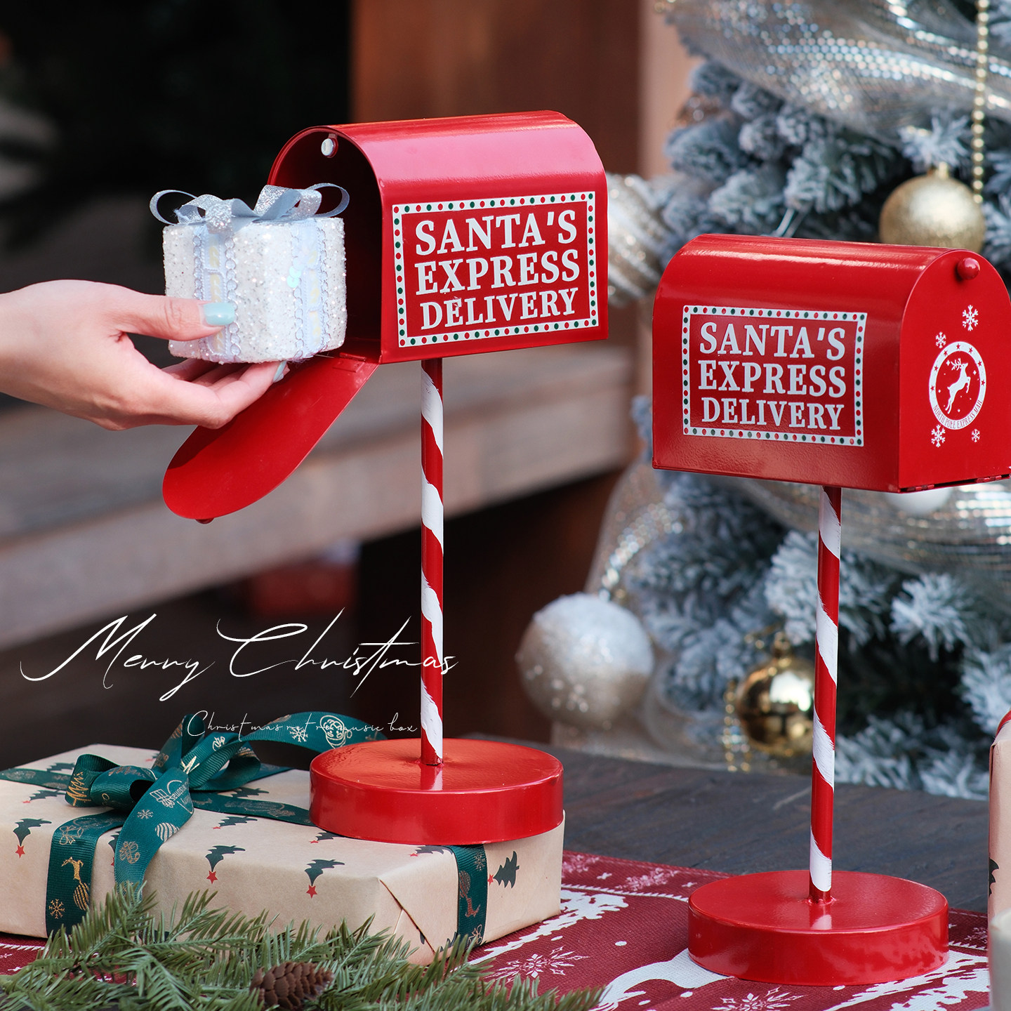 圣诞复古圣诞邮箱铁皮信箱立式意见箱信报箱台面桌面装饰拍摄道具