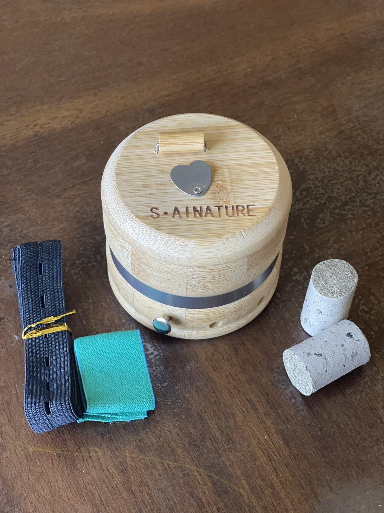艾妍初随身灸竹制艾灸盒家用悬灸温宫寒便携木质防烫控烟全身通用