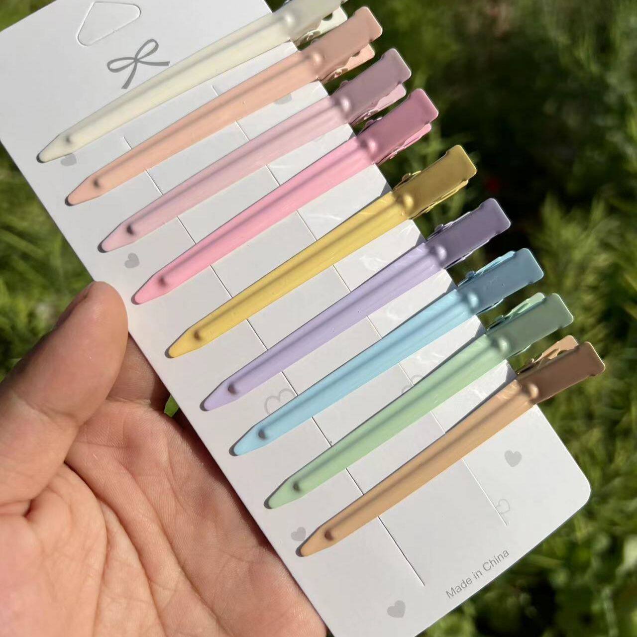 新款彩色黑色发根蓬松定位鸭嘴刘海甜美糖果碎发侧边化妆渡漆发夹