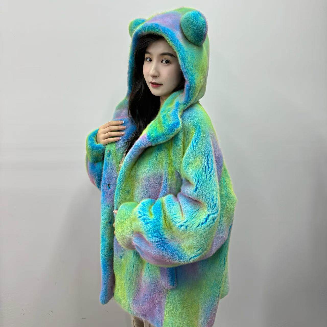 【GZ皮草】2024年冬季新款幻彩风梦幻蓝连帽款丹麦进口水貂外套