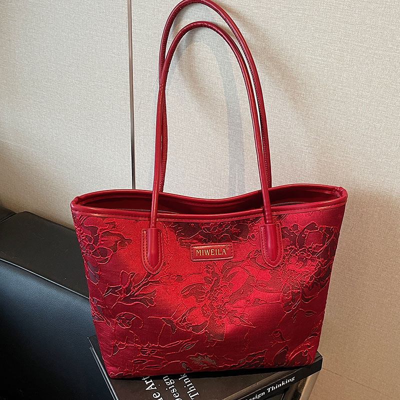 高级感大容量红色新娘手提包