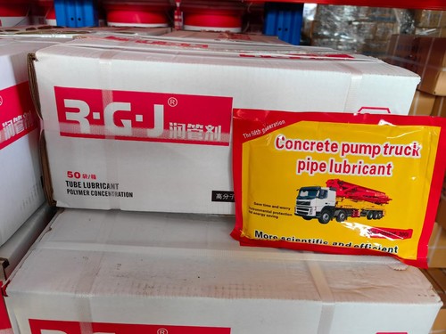 高品质高分子进口速溶润管剂润泵剂泵车湿喷机泵送剂 出口