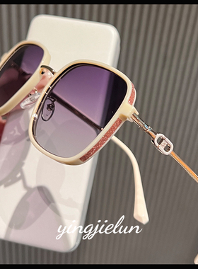 新款2024网红同款墨镜女高清防紫外线开车出游百搭太阳眼镜修脸潮