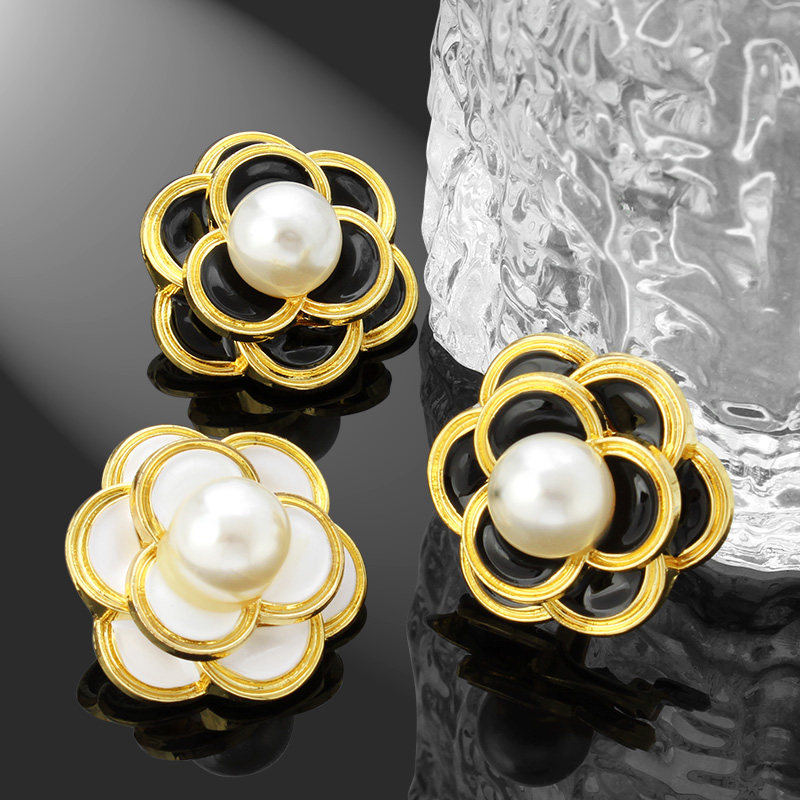 山茶花纽扣大衣外套珍珠时尚精致高端好看的立体花朵形状衣服扣子