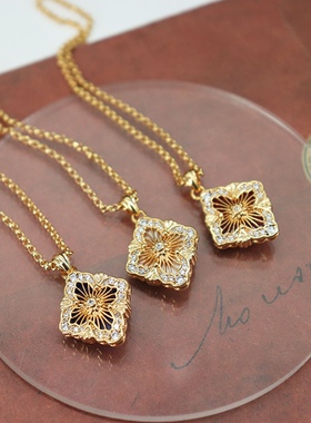 意大利手工拉丝镶钻吊坠复古法式宫廷闪钻白贝母玛瑙项链女