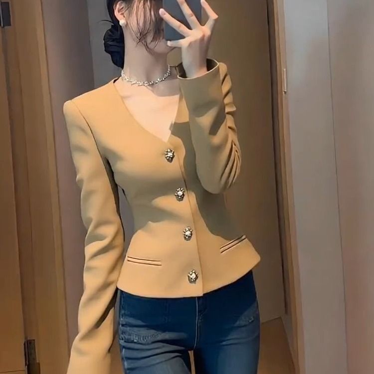 高端大气上档次独特漂亮气质上衣