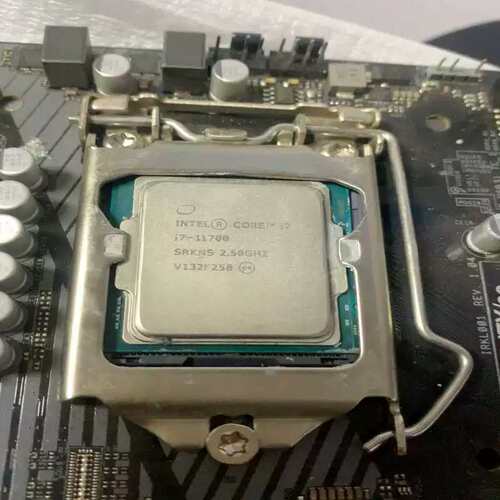 议价Inteli7 11700 11代CPU秒11700f 8核av适用