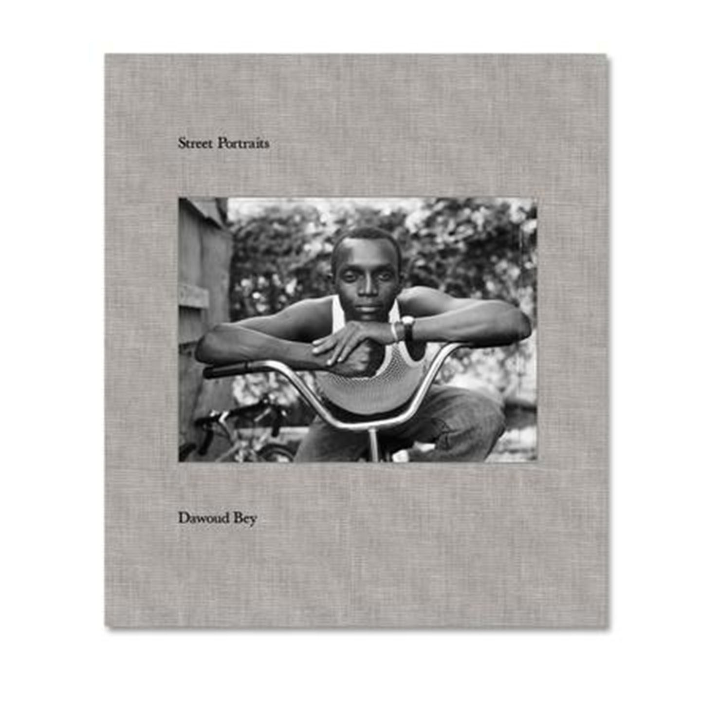 现货 Street Portraits Dawoud Bey 大画幅相机拍摄的街头肖像摄影