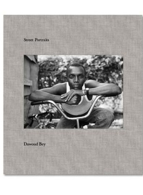 现货 Street Portraits Dawoud Bey 大画幅相机拍摄的街头肖像摄影