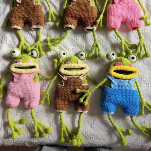 毛线钩针大嘴青蛙手机包