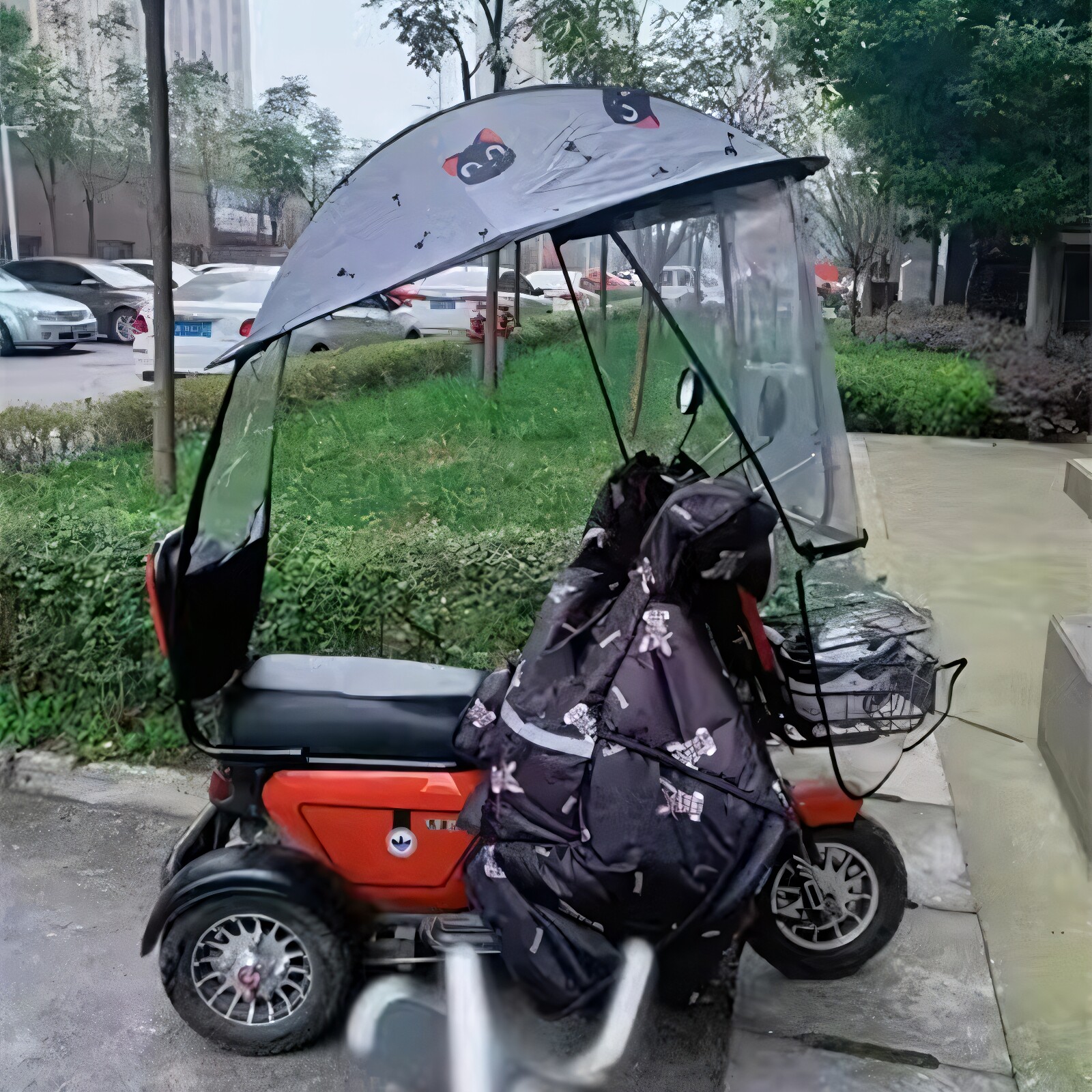 爱玛开心Q70电动三轮车车棚加厚车篷休闲小巴士老年全封闭雨篷伞