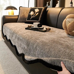 2025新款雪尼尔四季通用沙发垫高级感坐垫子盖布巾防滑皮沙发套罩