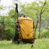 户外徒步旅行双肩包轻便女2024旅游登山包休闲背包轻量化运动书包