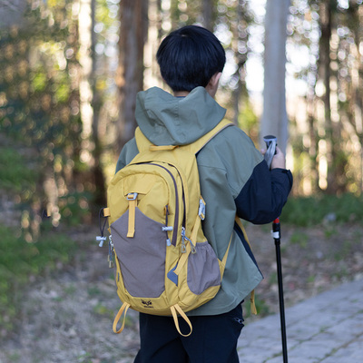 户外儿童登山包轻量化徒步出游