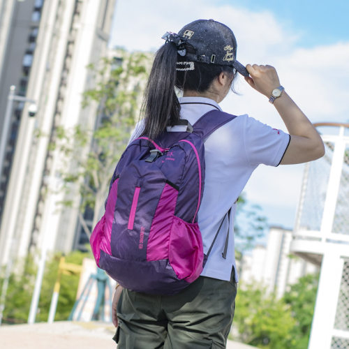 户外旅行背包轻便可折叠登山时尚