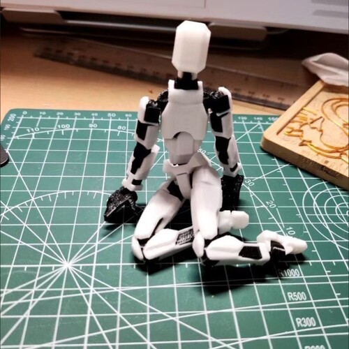 爆款龙年3D打印伊利丹六翼天使关节可动大嘴恐龙多关节可动幸运13