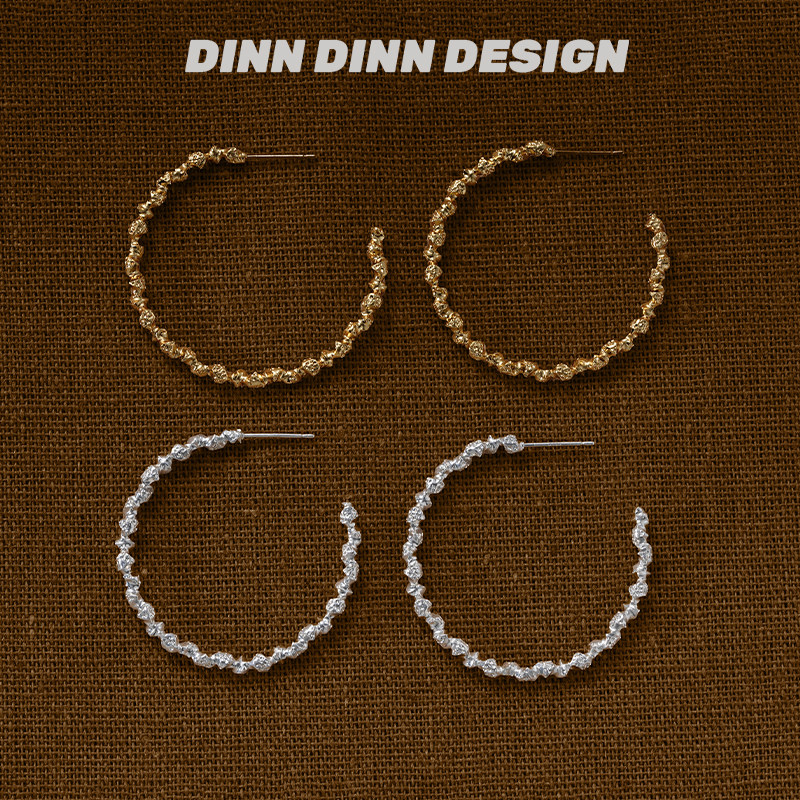 DINN DINN DESIGN肌理感闪闪圈圈耳环小众复古精致时尚独特优雅,饰品/流行首饰/时尚饰品新,耳环,淘宝优惠券,粉丝福利购,淘宝优惠卷
