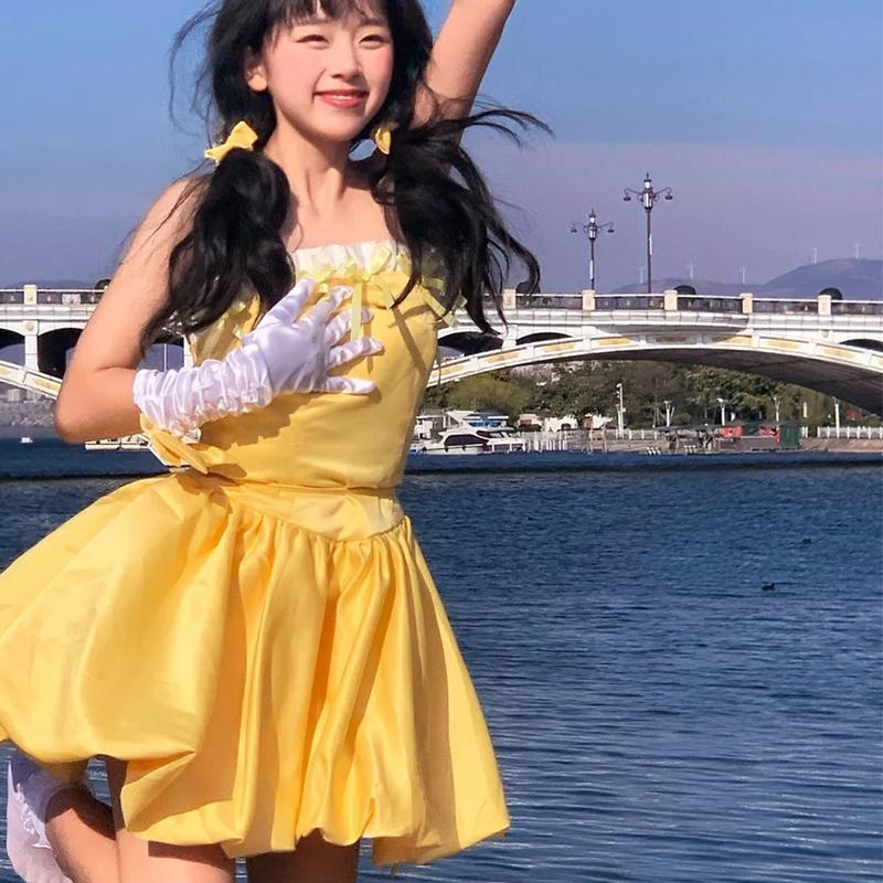 香港潮牌高端精致奶黄色