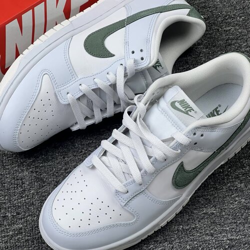 Nike Dunk Light  低帮 板鞋 男女同款 银白IM3371-030吴