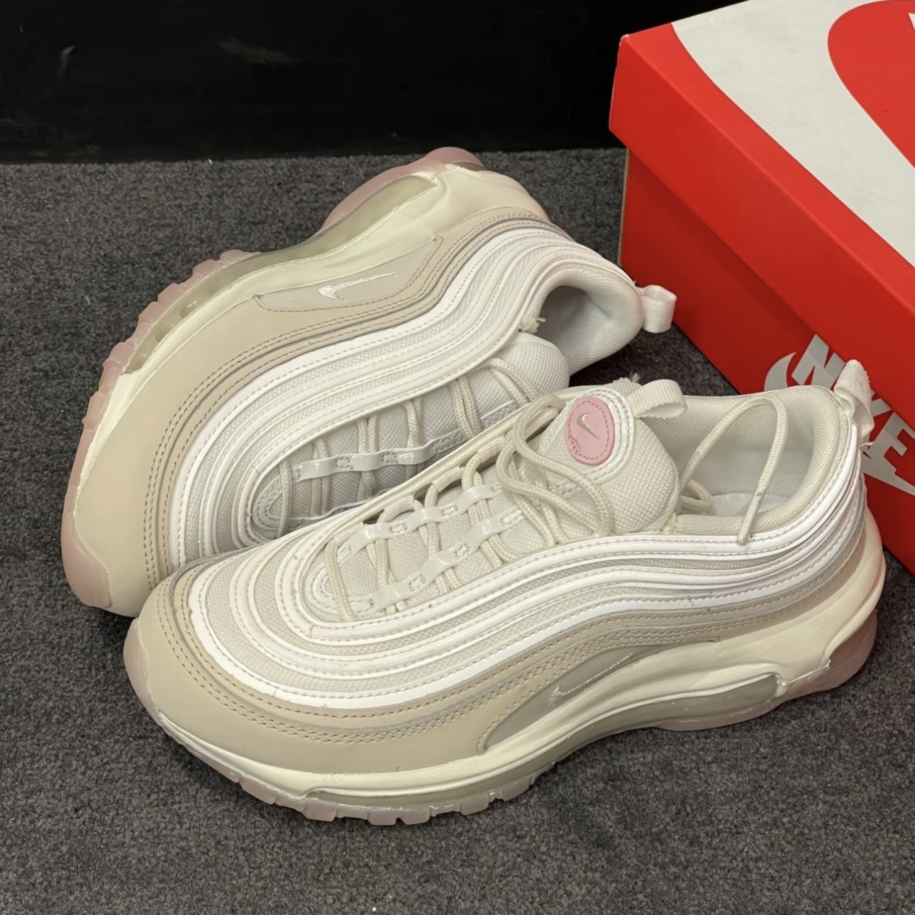 Nike Air Max 97 子弹 全掌 舒适透气 防滑耐磨 跑鞋CT1904-100杨