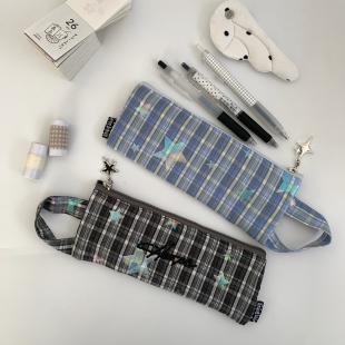 Unique blue轻亚风大容量便携星星烫钻学生文具盒收纳笔袋礼物