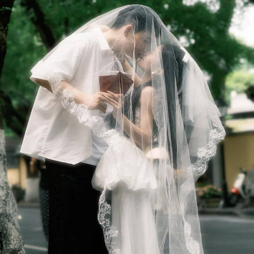 蕾丝头纱领证拍照道具新娘结婚婚纱大拖尾高级感法式求婚超仙森系