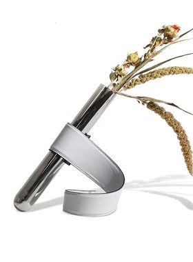 皮革+玻璃装饰简约现代客厅