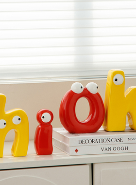 摆件OK字母酒柜装饰多巴胺奶油风客厅电视柜玄关氛围感桌面装饰品