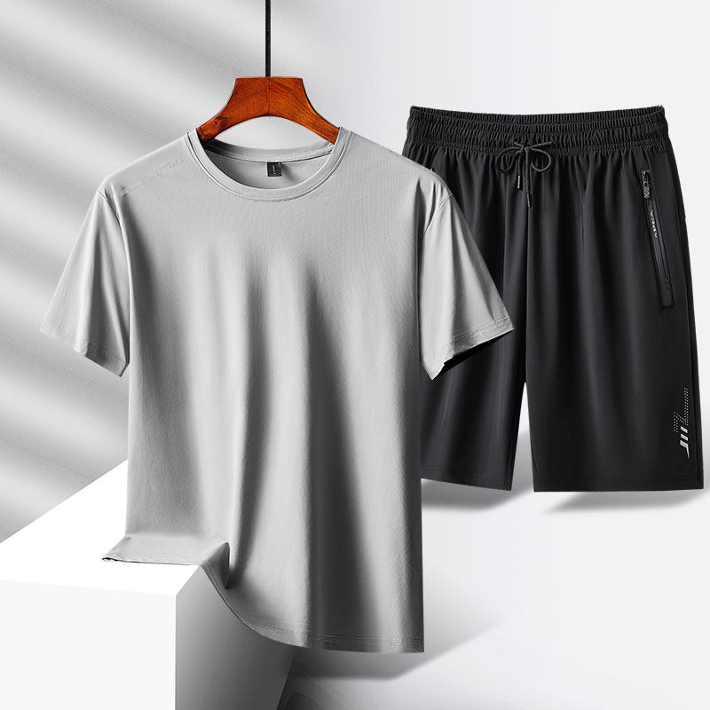 夏装冰丝短袖T恤短裤潮休闲运动套装男士夏季跑步加肥加大码胖子