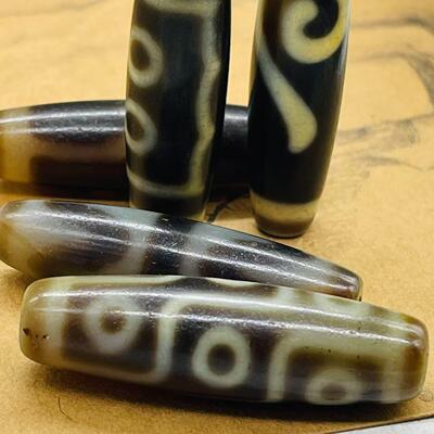 保真品西藏天然玛瑙天珠吊坠包浆