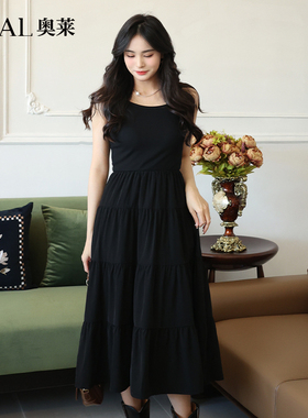 it'real瑞尔春新款法式吊带连衣裙收腰小众气质中长小黑裙